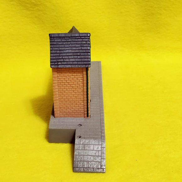 Thomas Train 2006 Gullane House Limited - Picture 4 of 5